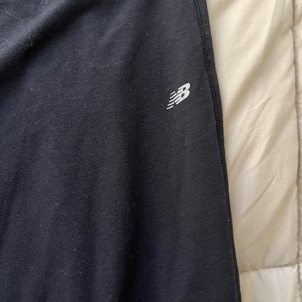 New Balance Black Athleisure Wear Apparel - Picture 4 of 10